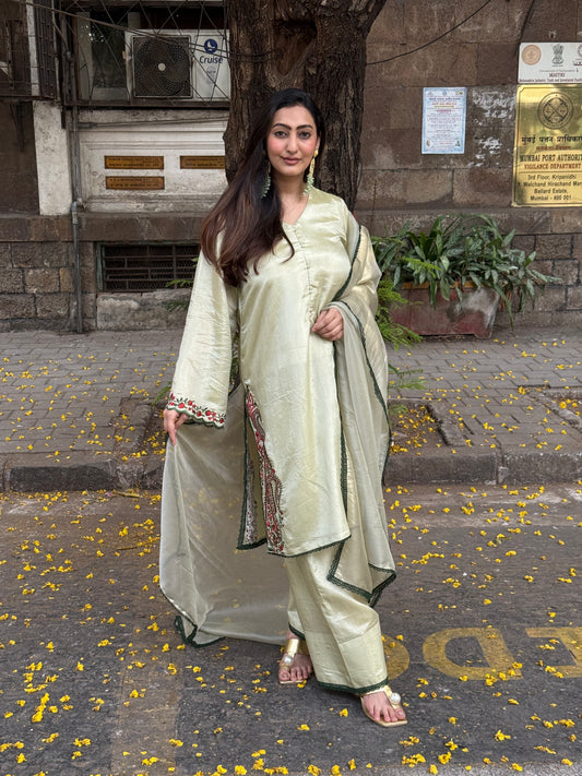 Long Kurta with Farsi Salwar and Tissue Silk Dupatta