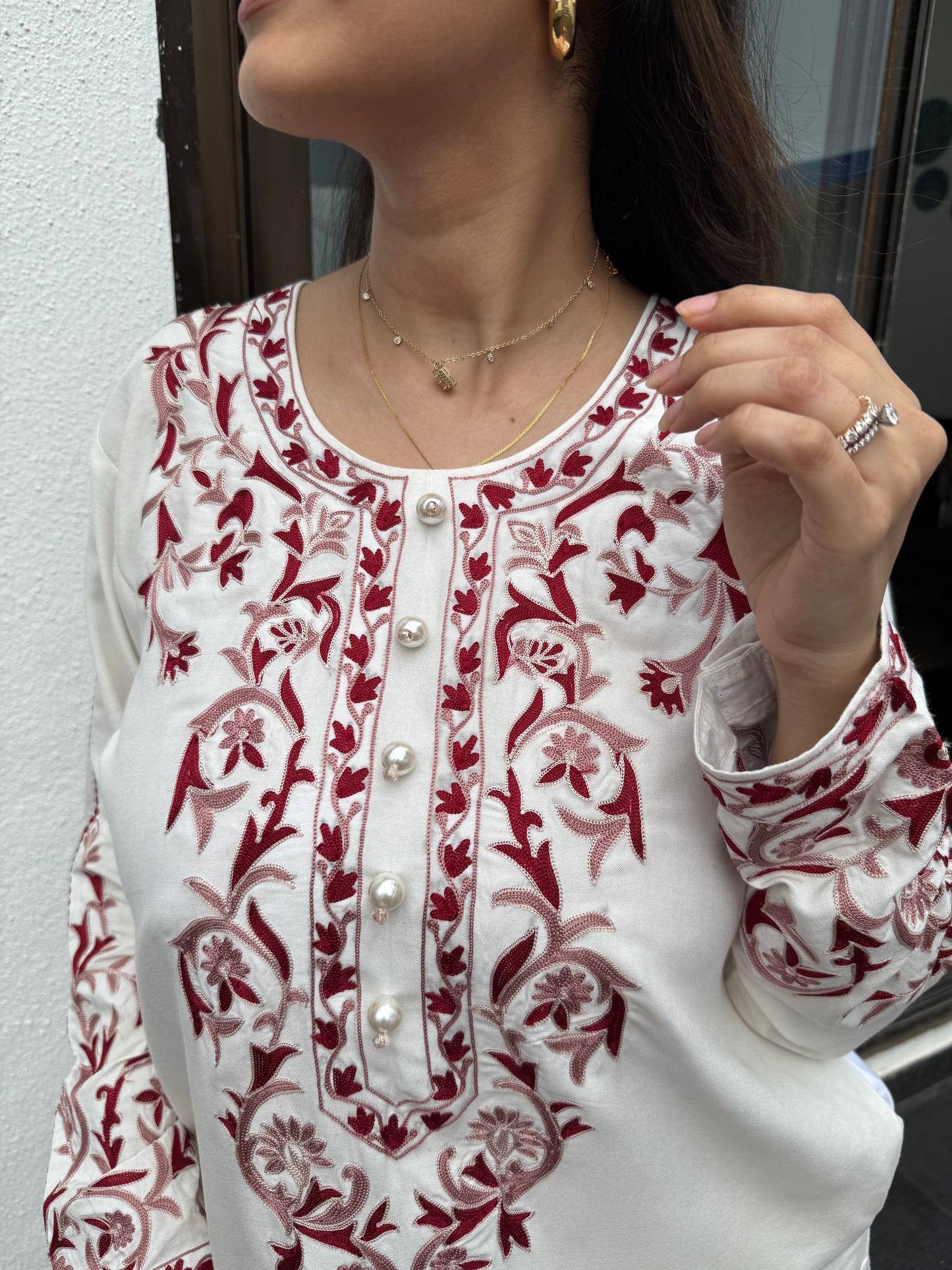 Long kurta with pockets and straight pants