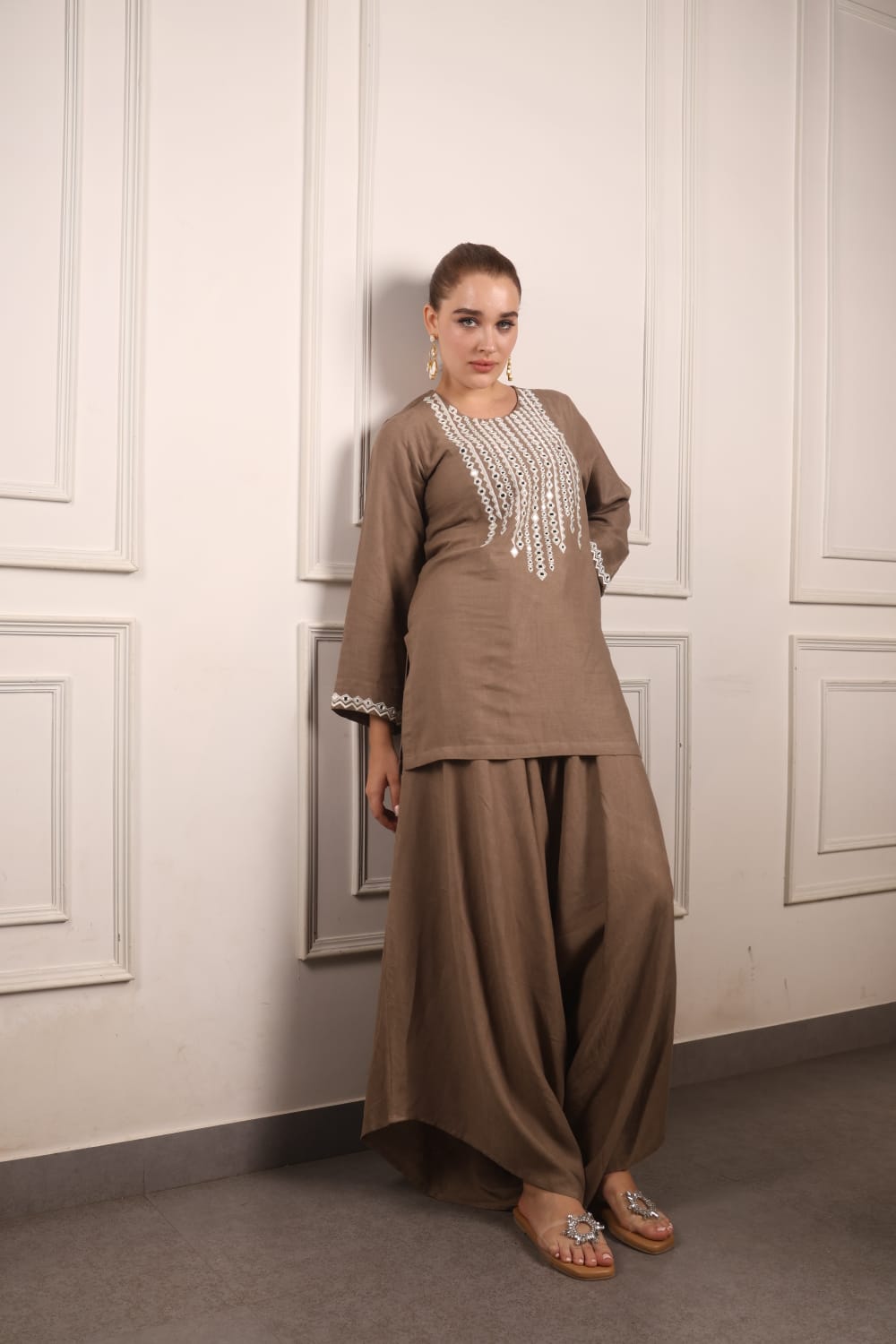 Mirror work short kurta with pleated pants