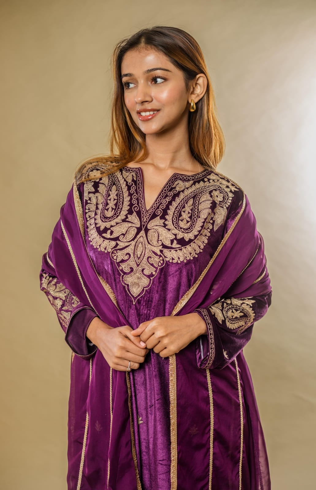 Kurta with gold aari work along with straight pants and organza silk dupattah