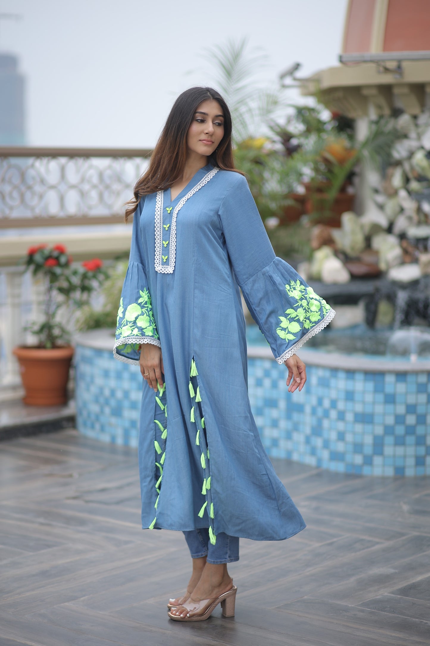 High Neck Kurti Embroiderd Sleeves Front Slit Kurta (Full Set)