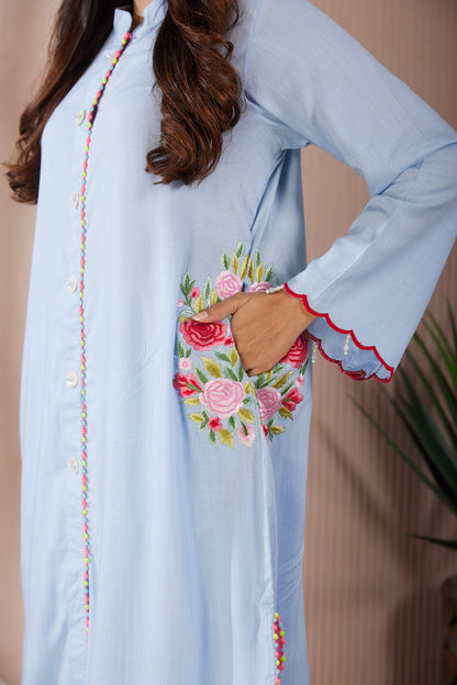 Shirt kurta with pocket and sleeves embroiderd plazzo pants with scallops