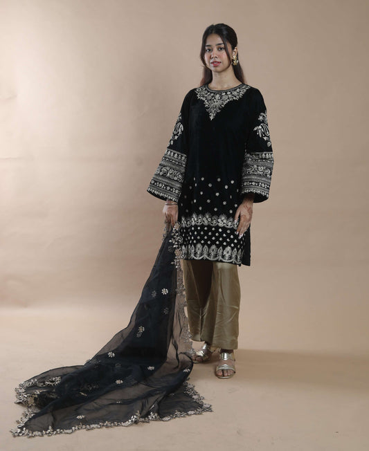 SUFI- Velvet Bell Sleeves Top and Pant with Organza Silk Dupatta