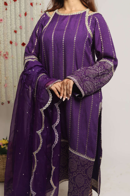 HOOR~ Long Kurta with straight pants and dupatta (Purple)