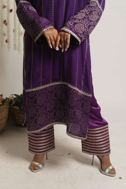 HOOR~ Long Kurta with straight pants and dupatta (Purple)