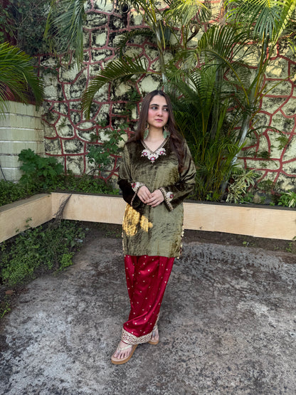 Sap Green Velvet Silk Kurta Set with Zardosi & Coin Highlights