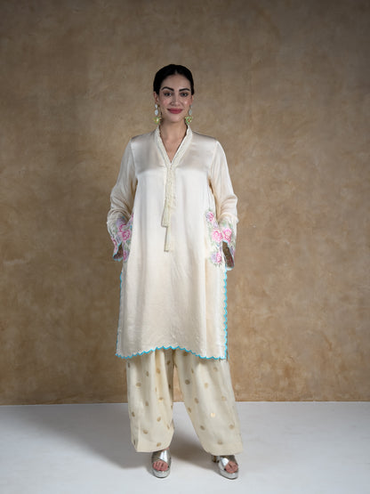 Cream & Ivory Embroidered Satin Mull Pocket Kurta with Pleated Chanderi Pants