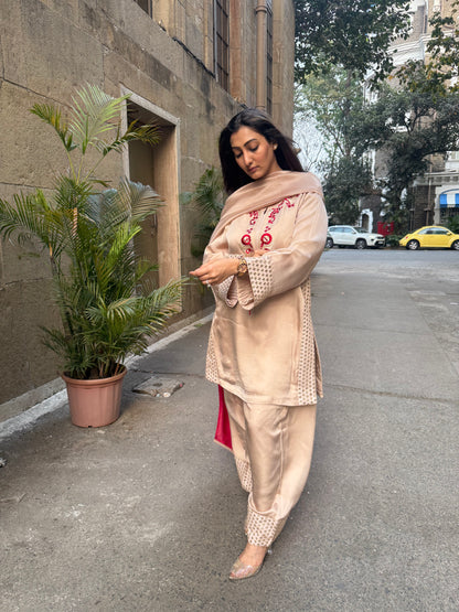 Beige & Red Silk Short Kurta Set with Farsi Salwar and Organza Dupatta