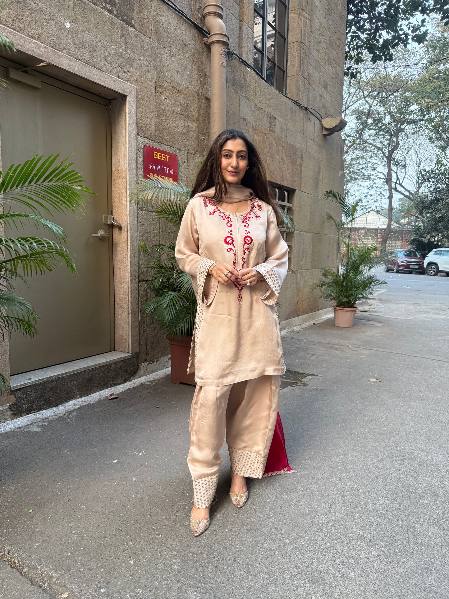 Beige & Red Silk Short Kurta Set with Farsi Salwar and Organza Dupatta