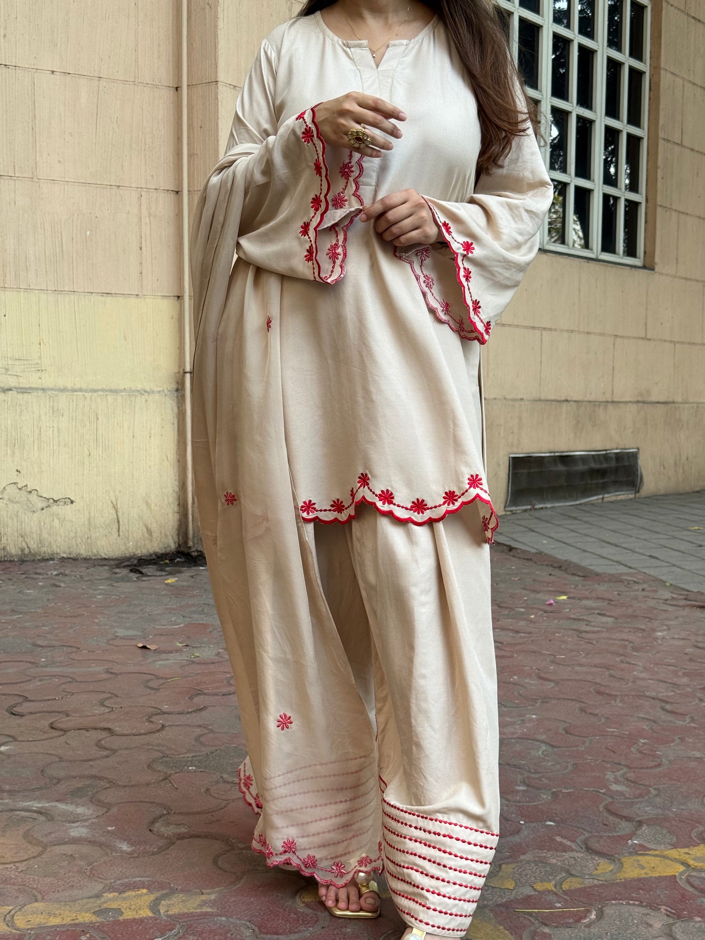 Short Kurta with Farsi Salwar and Silk Dupatta