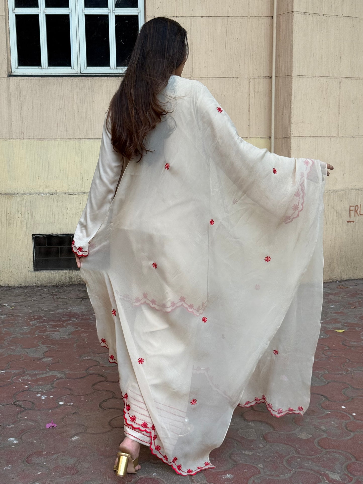 Short Kurta with Farsi Salwar and Silk Dupatta