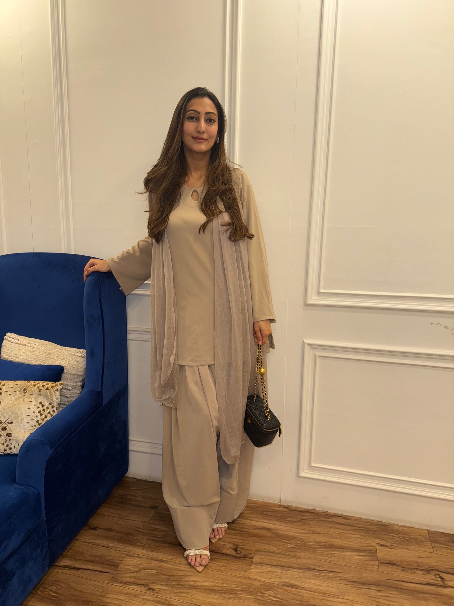 Short kurta with Farsi salwar and dupatta