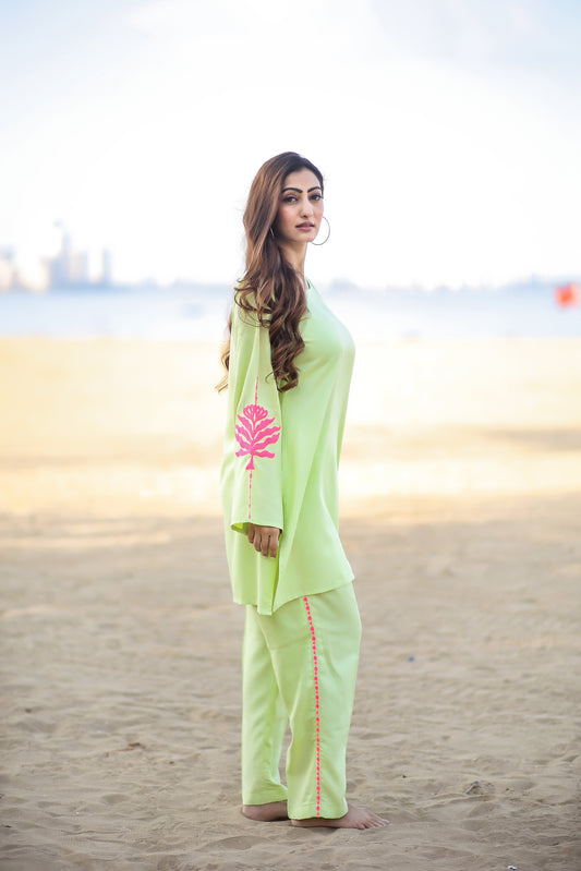 Boat neck with bell sleeves kurta and pant Work on sleeves and pant