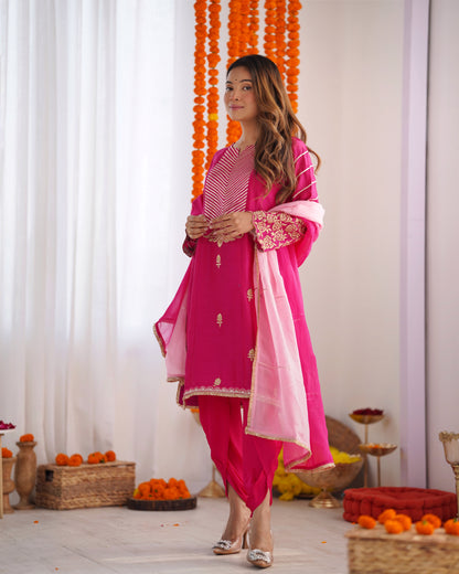 Chanderi Silk Kurta Set with Kasab Embroidery & Organza Dupatta