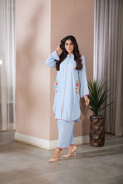 Shirt kurta with pocket and sleeves embroiderd plazzo pants with scallops